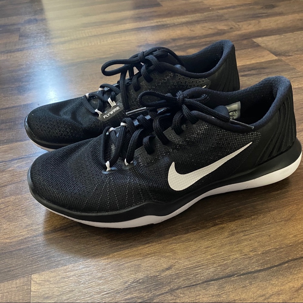Nike Flywire Shoes